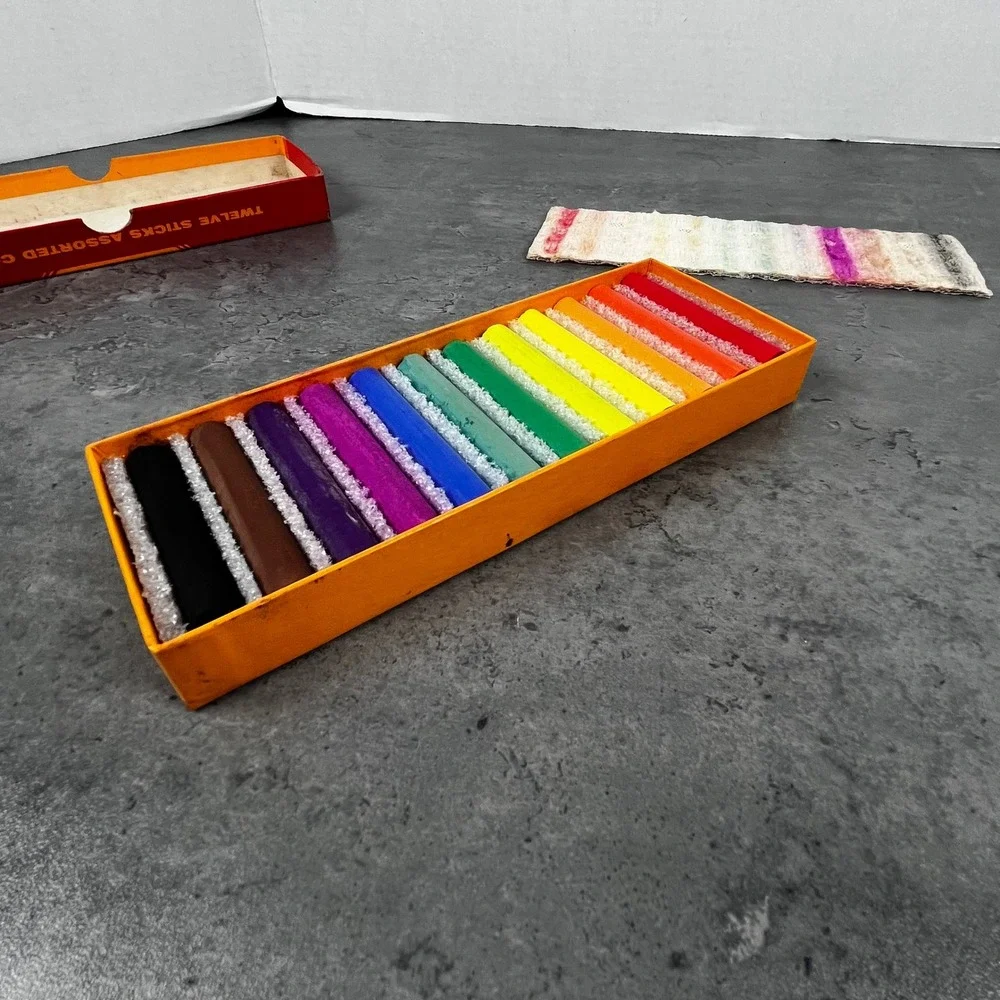 Vintage Binney & Smith An-Du-Septic‎ Dustless Chalk 12 Colors No 6112 USA Made